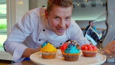 Битва ресторанов: Санкт-Петербург: Рибай  Белка  Двор Помидор