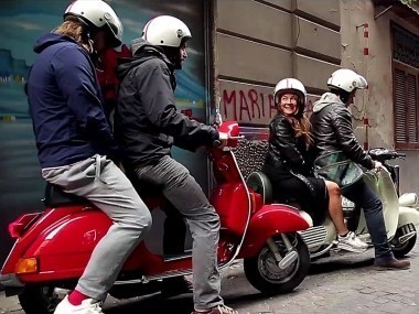 Опасные гастроли: Неаполь. Италия